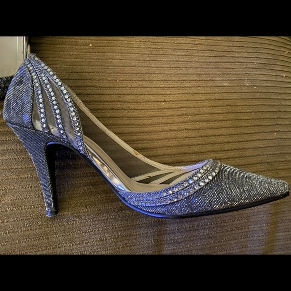 Gorgeous Caparros dress shoes... 7.5 - Picture 2 of 8